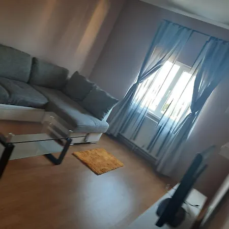 Apartament *